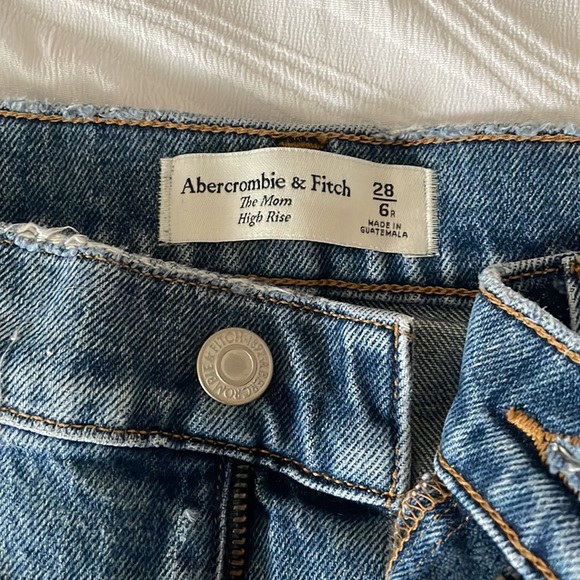 Abercrombie & Fitch Distressed Mom Jeans - Picture 5 of 8